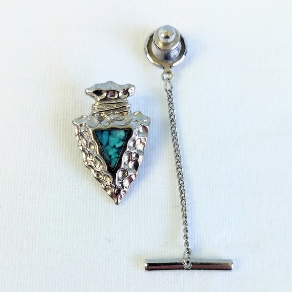 Southwestern Cowboy Arrowhead Tie Tack w/ Chain - Picture 1 of 5